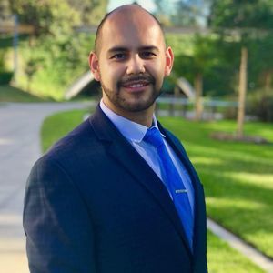 Meet your Posher, Gus